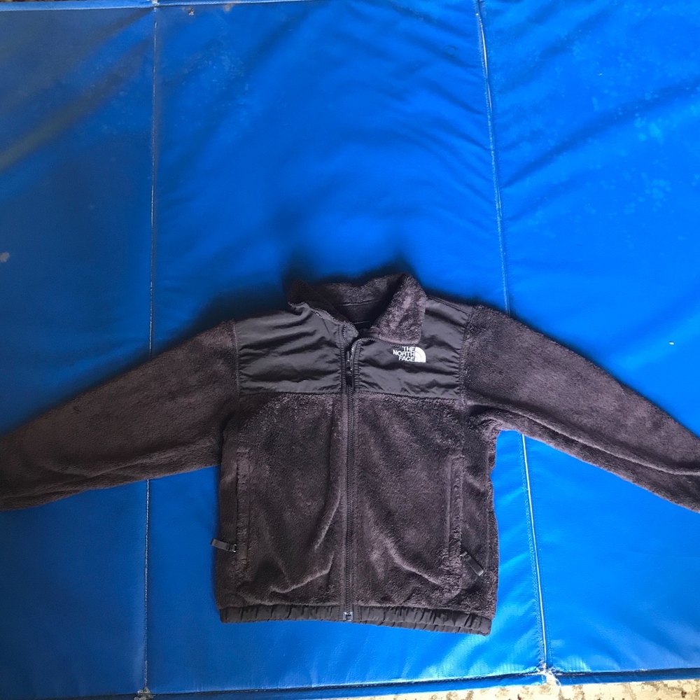 Dark Brown Girl's (M) North Face Jacket